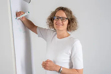 Bettina Hollenstein