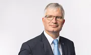Porträtbild Direktor Roland A. Müller