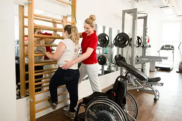 Behandlung von Amyotrophe Lateralsklerose (ALS) in der Physiotherapie