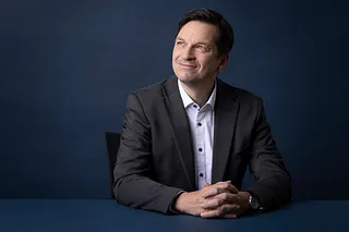 Jérôme Cosandey von Avenir Suisse am Tisch